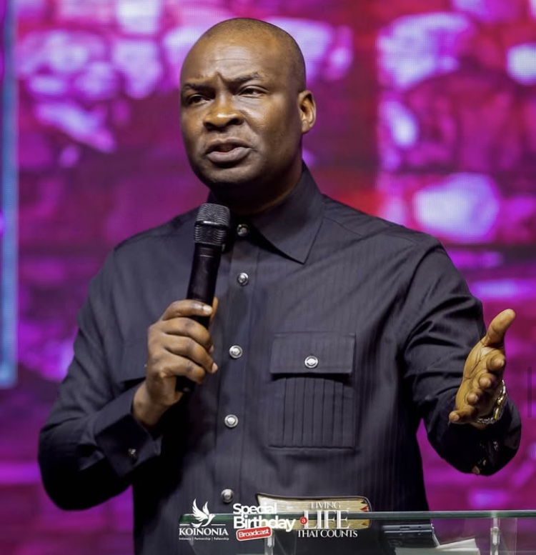 Apostle Joshua Addressing the crowd